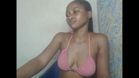 Snapshot of juicypiexx chatting on January 27, 3:58 am juicypiexx online show from January 27, 3:58 am