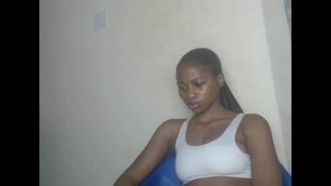 Snapshot of juicypiexx chatting on January 30, 1:22 am juicypiexx online show from January 30, 1:22 am