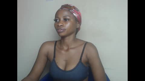 Snapshot of juicypiexx chatting on February 9, 7:09 pm juicypiexx online show from February 9, 7:09 pm