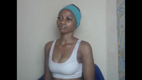 Snapshot of juicypiexx chatting on February 14, 8:05 pm juicypiexx online show from February 14, 8:05 pm
