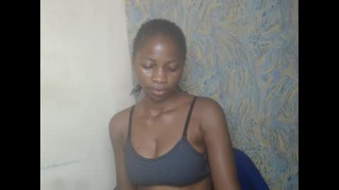 Snapshot of juicypiexx chatting on March 3, 1:31 am juicypiexx online show from March 3, 1:31 am