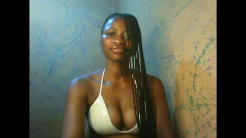 Snapshot of juicypiexx chatting on October 2, 10:28 pm juicypiexx online show from October 2, 10:28 pm
