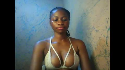 Snapshot of juicypiexx chatting on November 28, 3:09 am juicypiexx online show from November 28, 3:09 am