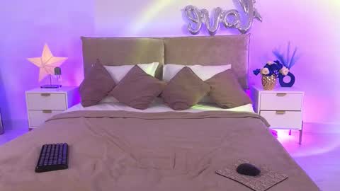 Jules Nightt online show from March 12, 9:21 pm