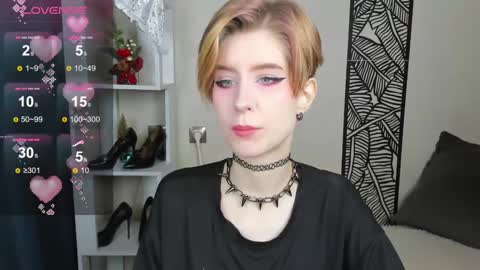 Jules online show from December 13, 1:04 am