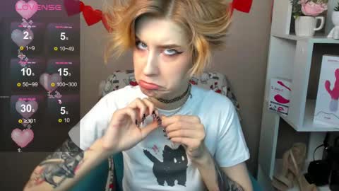 Jules online show from February 16, 1:03 am