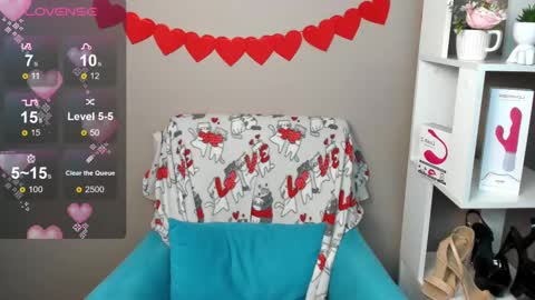 Jules online show from February 17, 4:09 am