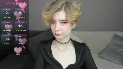 Jules online show from February 23, 1:02 am