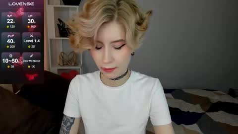 Jules online show from September 18, 12:45 am