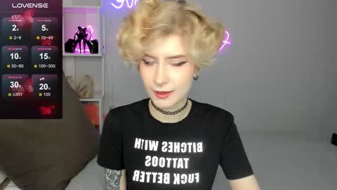 Jules online show from October 6, 12:41 am