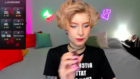 Jules online show from October 13, 12:43 am