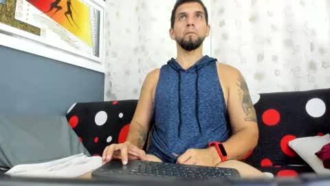 Snapshot of juleslake2 chatting on November 22, 7:13 pm juleslake2 online show from November 22, 7:13 pm