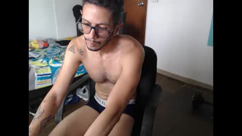 Julfigo online show from February 4, 4:02 pm