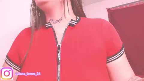 Snapshot of juli_69 chatting on December 22, 11:31 pm Juliana Torres online show from December 22, 11:31 pm