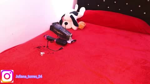 Snapshot of juli_69 chatting on January 5, 7:28 pm Juliana Torres online show from January 5, 7:28 pm