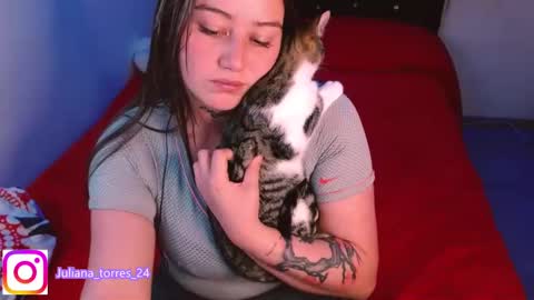 Snapshot of juli_69 chatting on January 6, 11:42 pm Juliana Torres online show from January 6, 11:42 pm