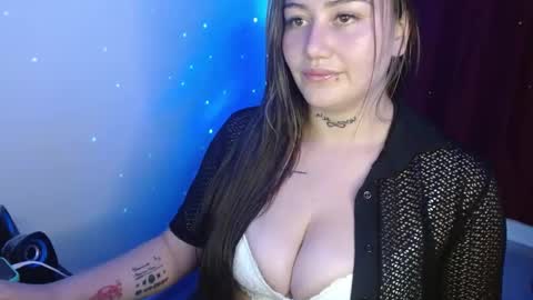Snapshot of juli_69 chatting on February 22, 3:34 am Juliana Torres online show from February 22, 3:34 am