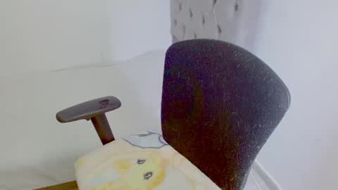 Snapshot of juli_69 chatting on September 15, 6:08 pm Juliana Torres online show from September 15, 6:08 pm