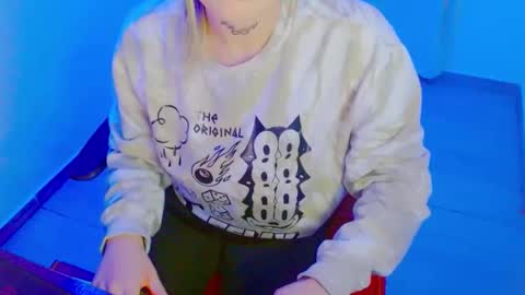 Snapshot of juli_69 chatting on December 3, 4:53 am Juliana Torres online show from December 3, 4:53 am