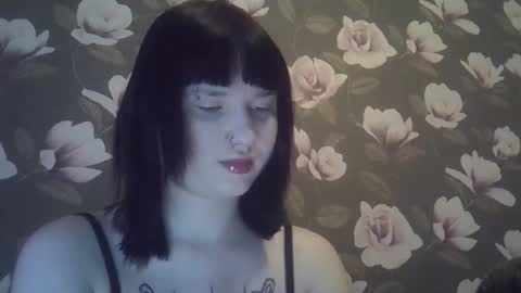 julia1605 online show from February 22, 4:35 am