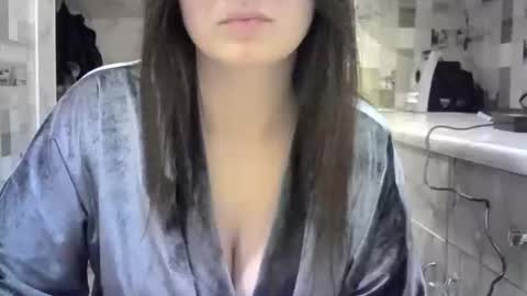 Snapshot of julia69009 chatting on December 19, 7:51 pm julia69009 online show from December 19, 7:51 pm