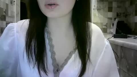 Snapshot of julia69009 chatting on February 3, 11:15 pm julia69009 online show from February 3, 11:15 pm