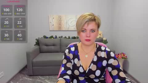 Julia online show from January 6, 6:50 am