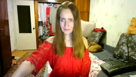 Snapshot of juliaa_foxi chatting on April 18, 6:45 pm juliaa_foxi online show from April 18, 6:45 pm