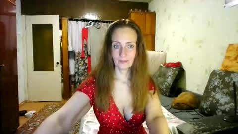 Snapshot of juliaa_foxi chatting on April 25, 6:27 pm juliaa_foxi online show from April 25, 6:27 pm