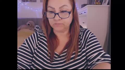 Snapshot of julialiones chatting on November 23, 2:28 pm julialiones online show from November 23, 2:28 pm