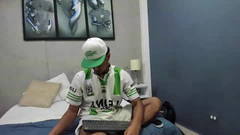 julian billy online show from December 23, 6:16 pm