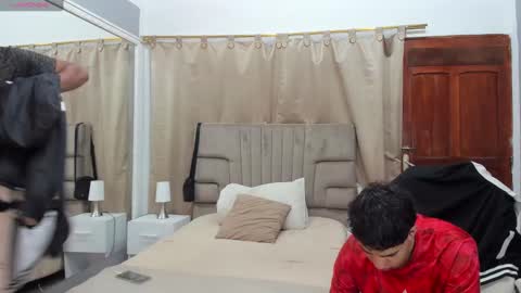 julian billy online show from December 30, 11:48 am