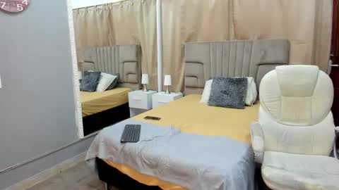 julian billy online show from January 16, 2:41 pm