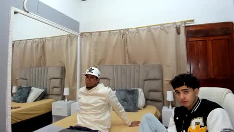 julian billy online show from January 16, 5:44 pm