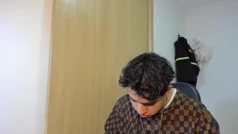 julian billy online show from November 1, 9:28 pm