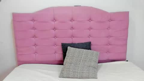 Snapshot of juliana_ls chatting on November 26, 3:24 pm Juliana online show from November 26, 3:24 pm