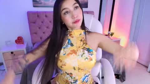  JULIANA CASTRO online show from September 17, 11:45 am