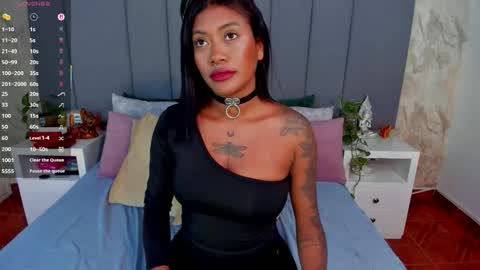 Snapshot of julianamiller chatting on October 9, 12:52 am juli online show from October 9, 12:52 am