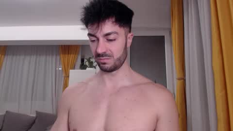 JulianRoyce online show from March 25, 12:38 am