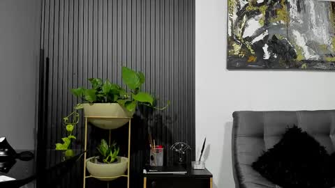 Snapshot of juliansexxx16 chatting on February 12, 2:14 am Julian online show from February 12, 2:14 am