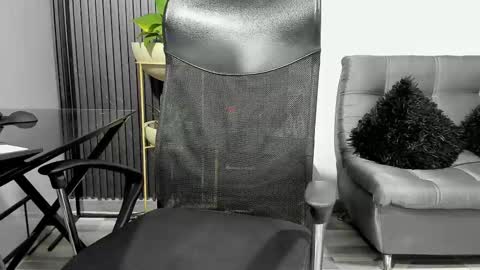 Snapshot of juliansexxx16 chatting on March 3, 2:15 am Julian online show from March 3, 2:15 am