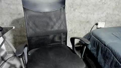 Snapshot of juliansexxx16 chatting on September 23, 9:45 am Julian online show from September 23, 9:45 am