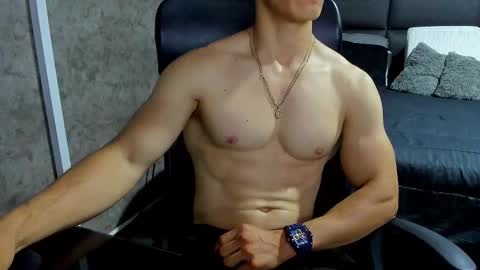 Snapshot of juliansexxx16 chatting on October 3, 12:57 pm Julian online show from October 3, 12:57 pm