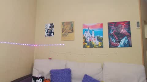 Snapshot of juliasane_ chatting on January 27, 6:20 pm Jul online show from January 27, 6:20 pm