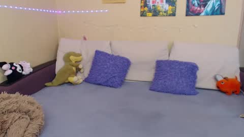 Snapshot of juliasane_ chatting on January 30, 11:44 am Jul online show from January 30, 11:44 am