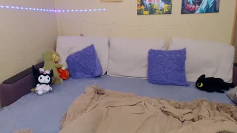 Snapshot of juliasane_ chatting on February 11, 7:16 pm Jul online show from February 11, 7:16 pm