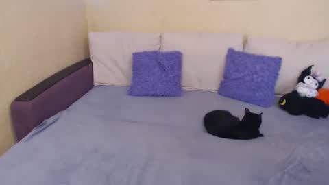 Snapshot of juliasane_ chatting on September 16, 2:07 pm Jul online show from September 16, 2:07 pm