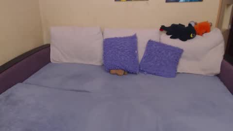 Snapshot of juliasane_ chatting on November 13, 2:27 pm Jul online show from November 13, 2:27 pm