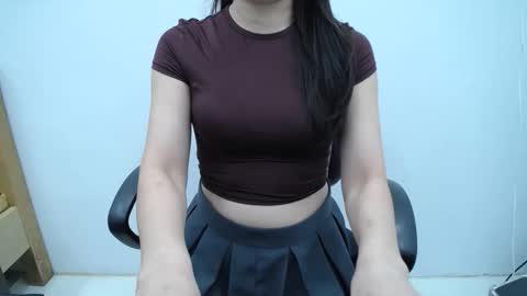 Snapshot of julie9x chatting on September 14, 8:41 pm julie9x online show from September 14, 8:41 pm