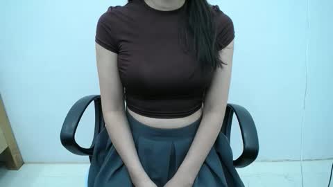 Snapshot of julie9x chatting on November 23, 8:41 pm julie9x online show from November 23, 8:41 pm